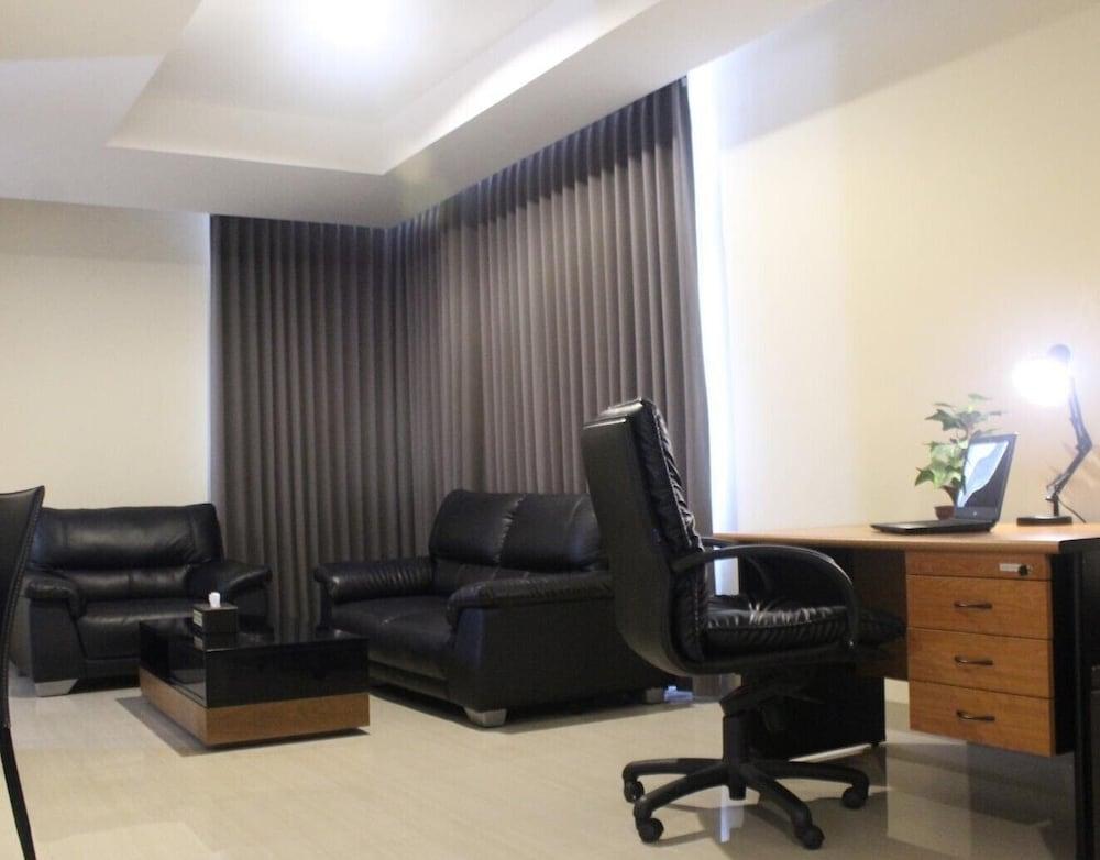 Grand Abe Hotel Jayapura Zewnętrze zdjęcie