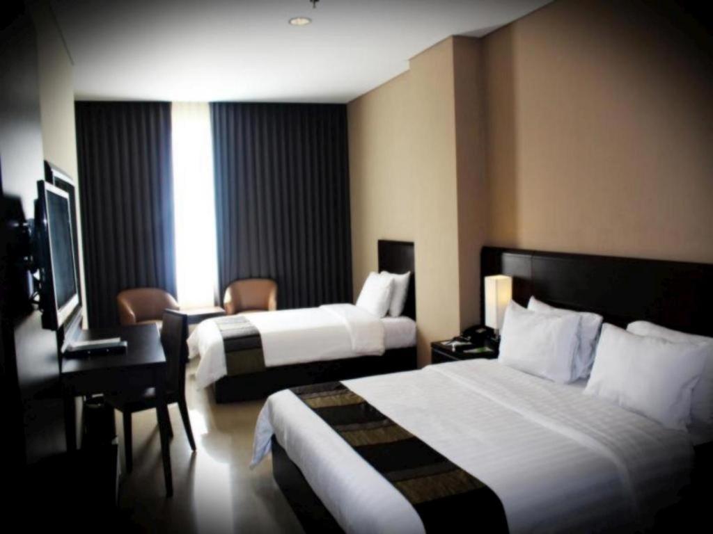 Grand Abe Hotel Jayapura Zewnętrze zdjęcie