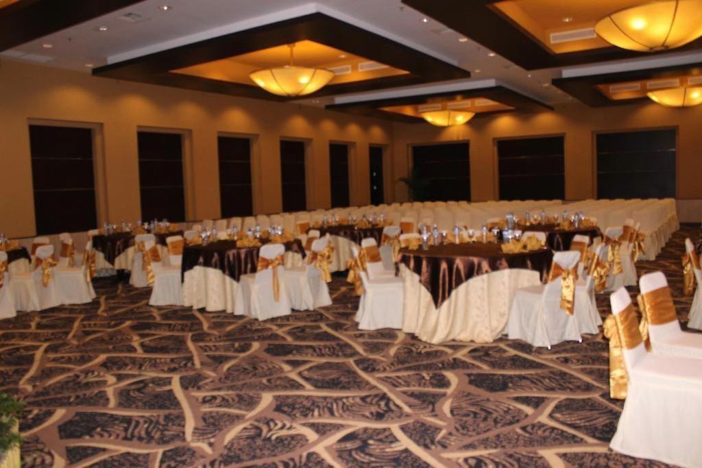 Grand Abe Hotel Jayapura Zewnętrze zdjęcie