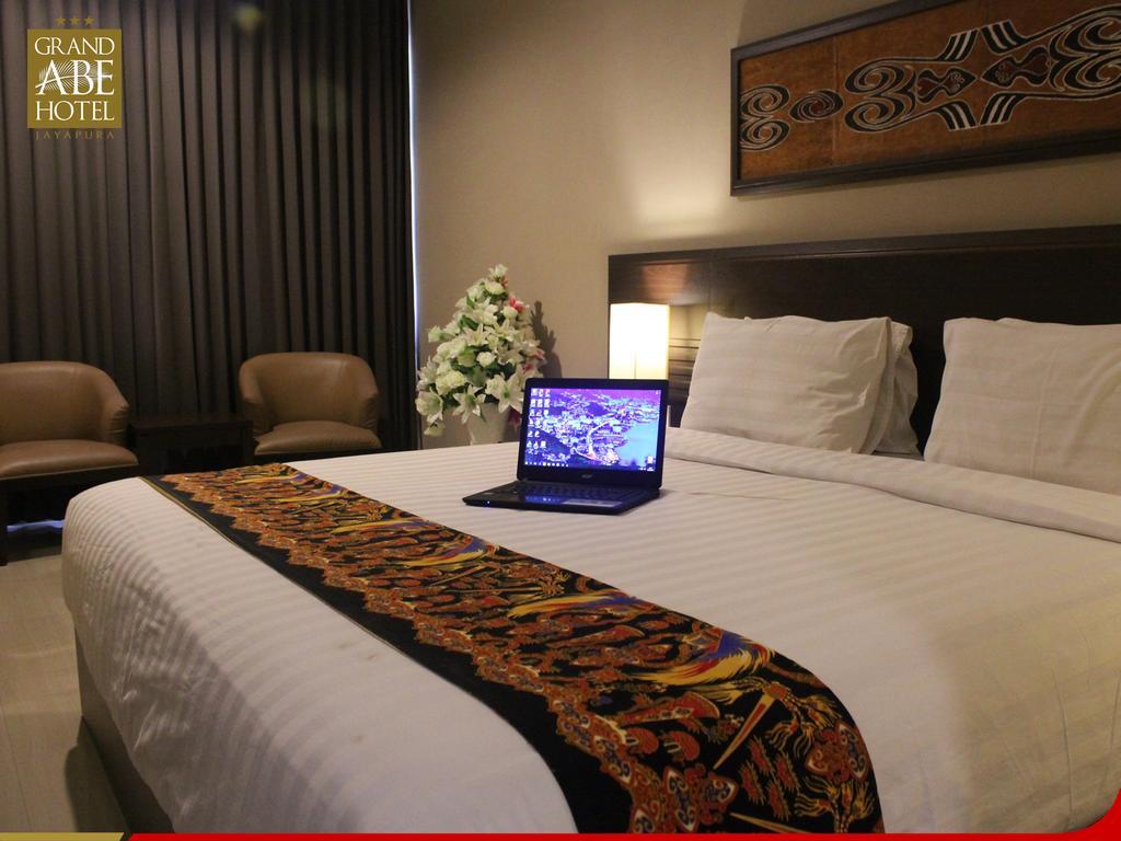 Grand Abe Hotel Jayapura Zewnętrze zdjęcie